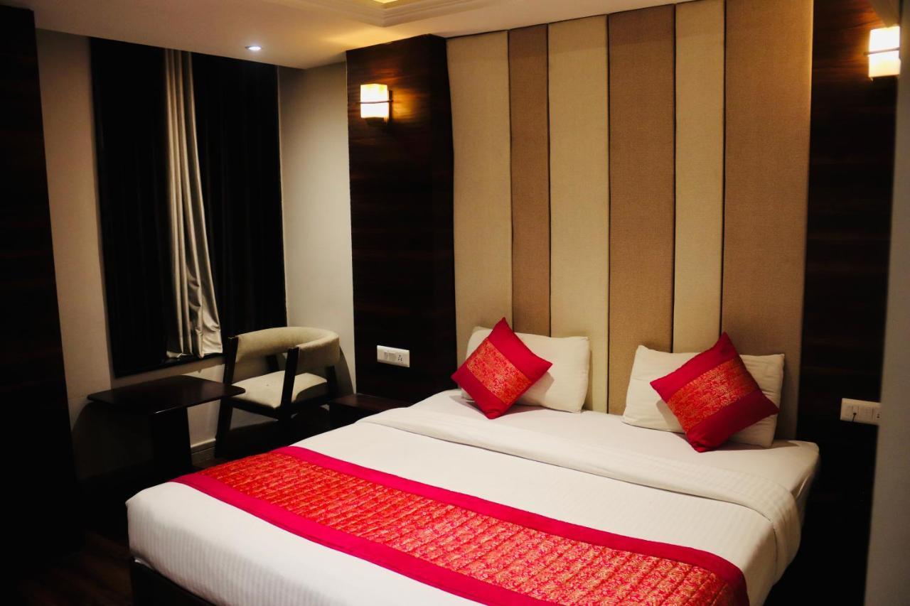 Hotel Magic Tree Karol Bagh Metro Station New Delhi Buitenkant foto