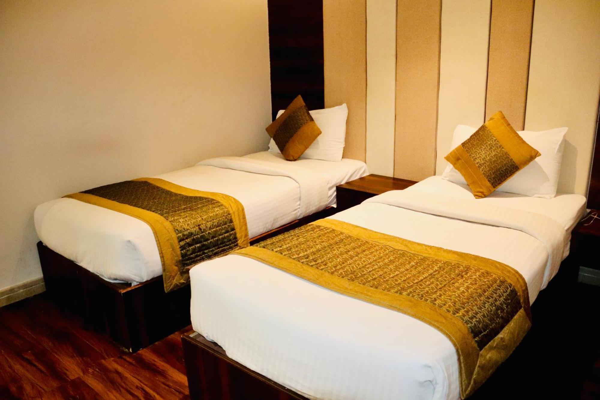 Hotel Magic Tree Karol Bagh Metro Station New Delhi Buitenkant foto